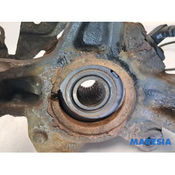 Renault - Clio - Fusee links-voor