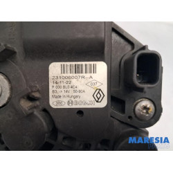 Renault - Clio - Dynamo