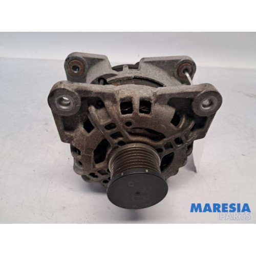 Renault - Clio - Dynamo