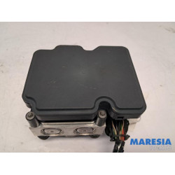 Renault - Clio - Pompe ABS