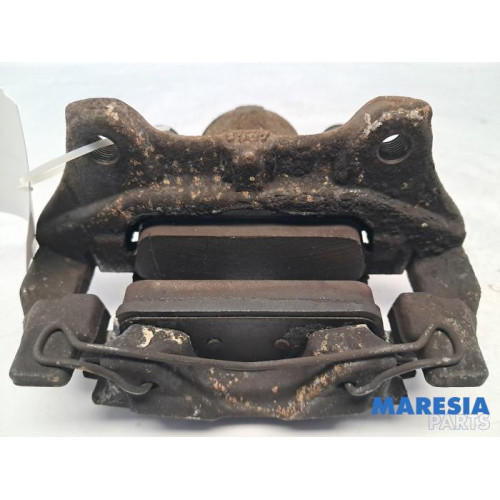 Renault - Clio - Front brake calliper, left