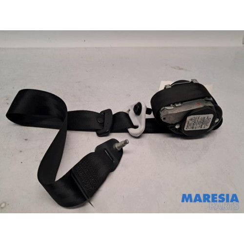 Peugeot - 2008 - Front seatbelt, right