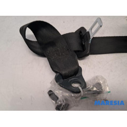 Peugeot - 2008 - Rear seatbelt, centre