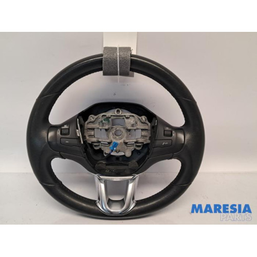 Peugeot - 2008 - Volant