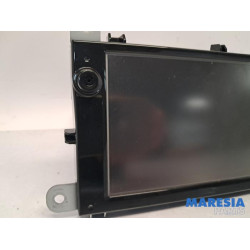 Renault - Clio - Regelunit Multi Media