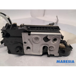 Peugeot - 2008 - Türschlossmechanik 4-türig links vorne