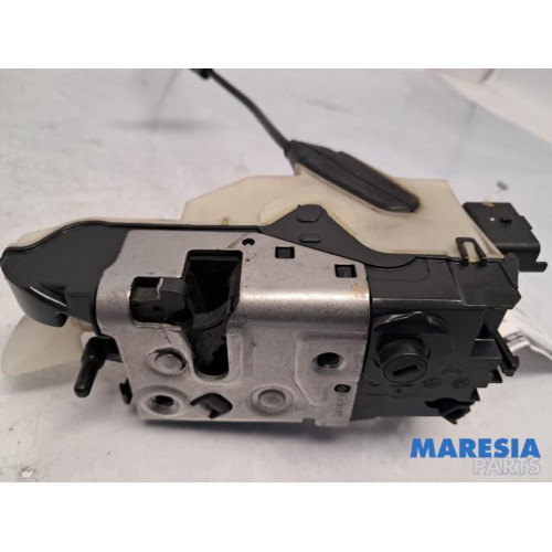 Peugeot - 2008 - Türschlossmechanik 4-türig links vorne