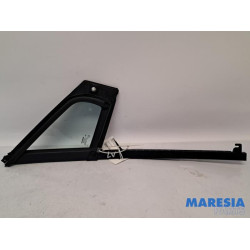 Renault - Clio - Vitre triangulaire avant gauche