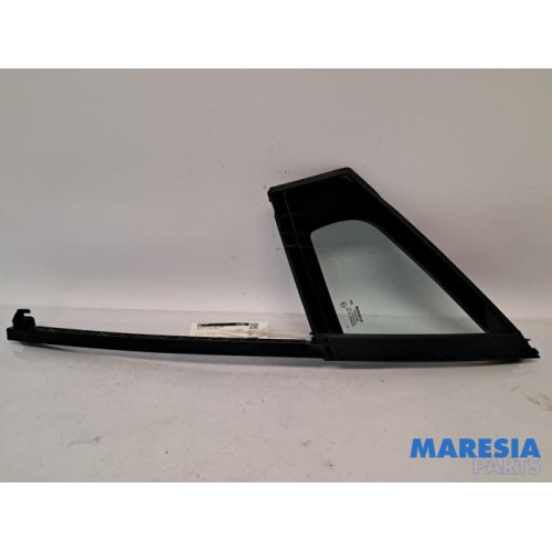 Renault - Clio - Vitre triangulaire avant gauche