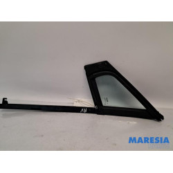 Renault - Clio - Vitre triangulaire avant droite