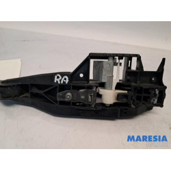 Peugeot - 2008 - Türgriff 4-türig rechts hinten