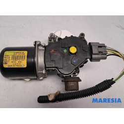 Renault - Clio - Scheibenwischermotor vorne