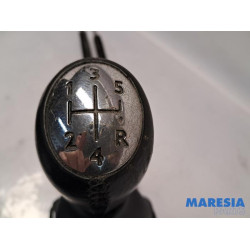 Renault - Clio - Gear stick