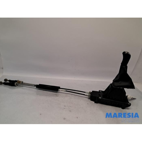 Renault - Clio - Gear stick