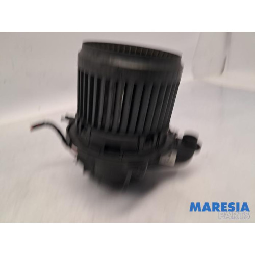 Renault - Clio - Heizung Belüftungsmotor