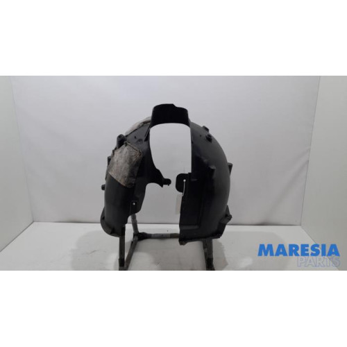 Citroen - C4 Picasso - Passage de roue