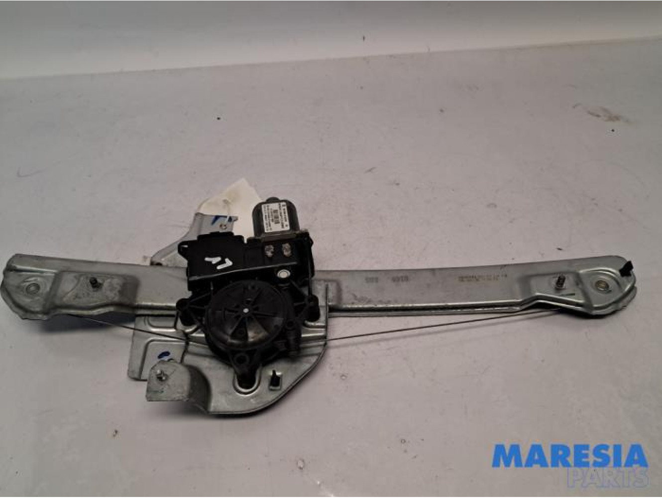 Peugeot - 2008 - Window mechanism 4-door, front left