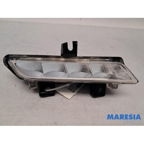 Renault - Clio - Dagrijverlichting rechts