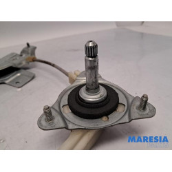 Peugeot - 2008 - Fenstermechanik 4-türig rechts hinten