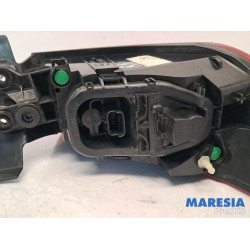 Renault - Clio - Taillight, right