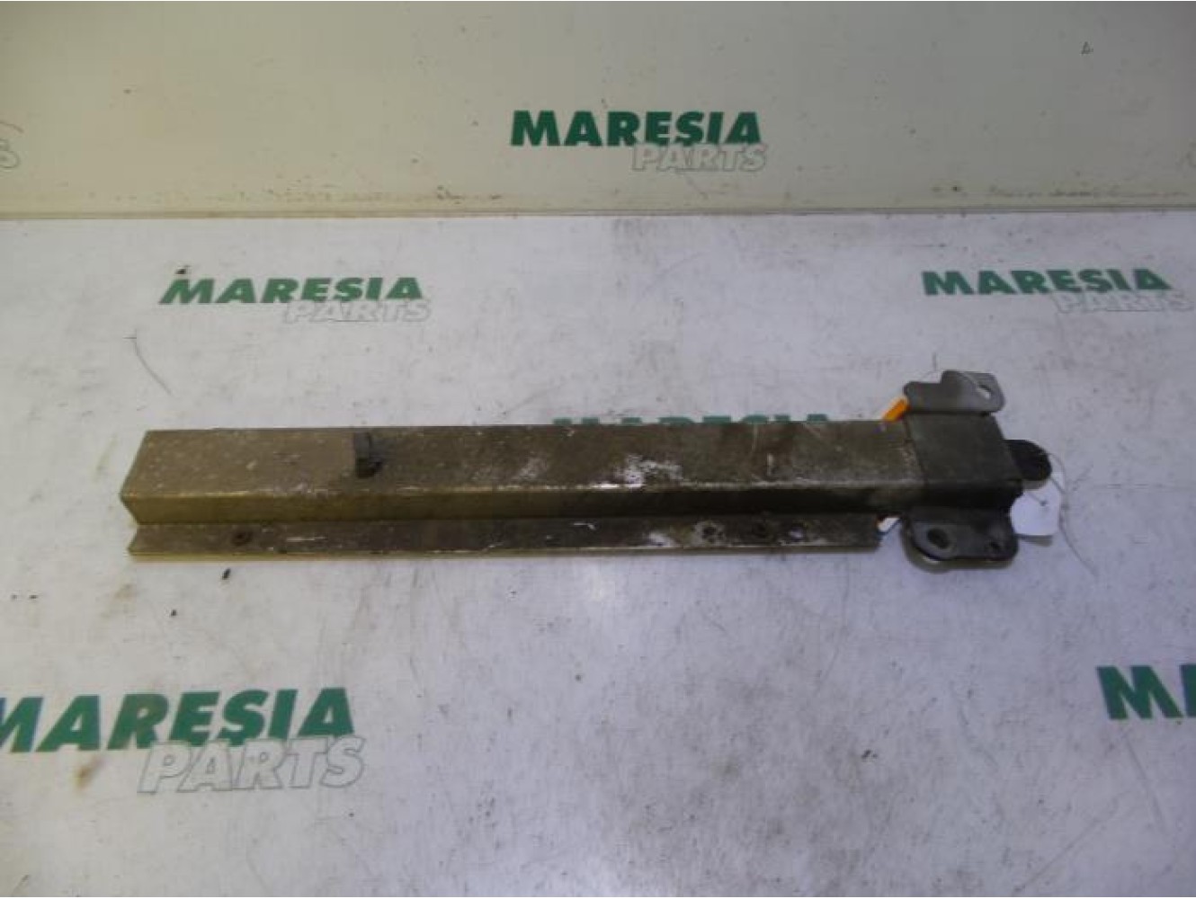 Renault - Laguna - Subframe