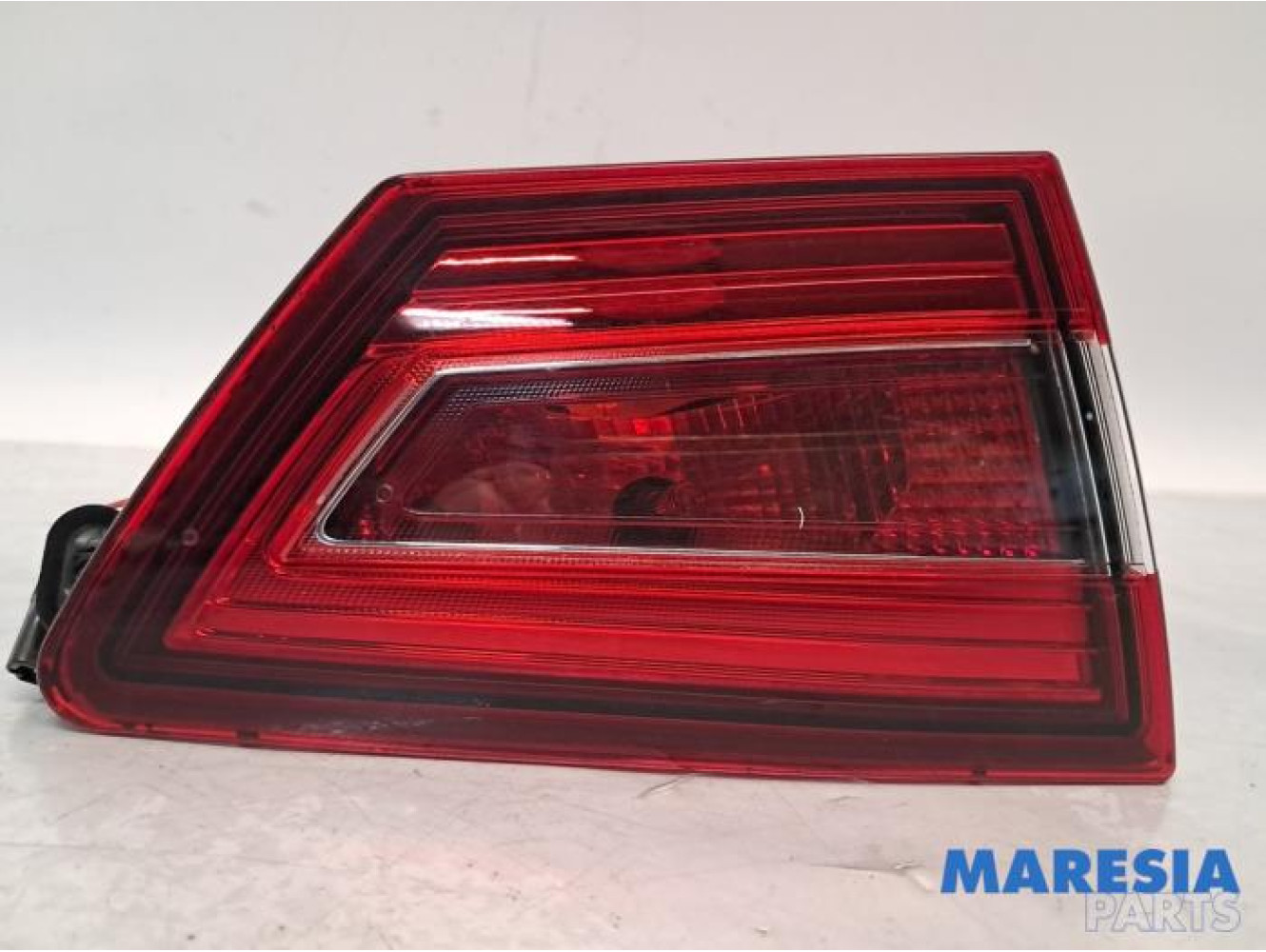Renault - Clio - Achterlicht links