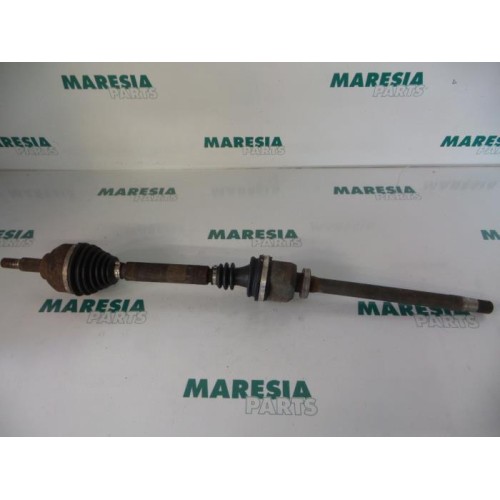 Renault - Laguna - Front drive shaft, right