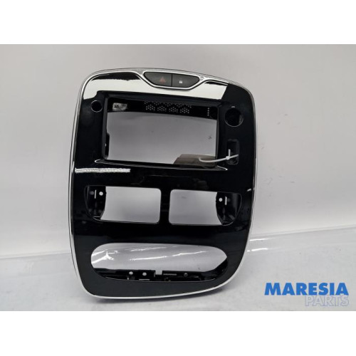 Renault - Clio - Cadre radio