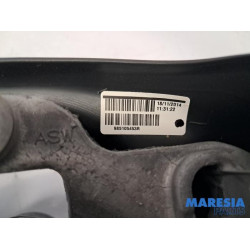 Renault - Clio - Lenkrad