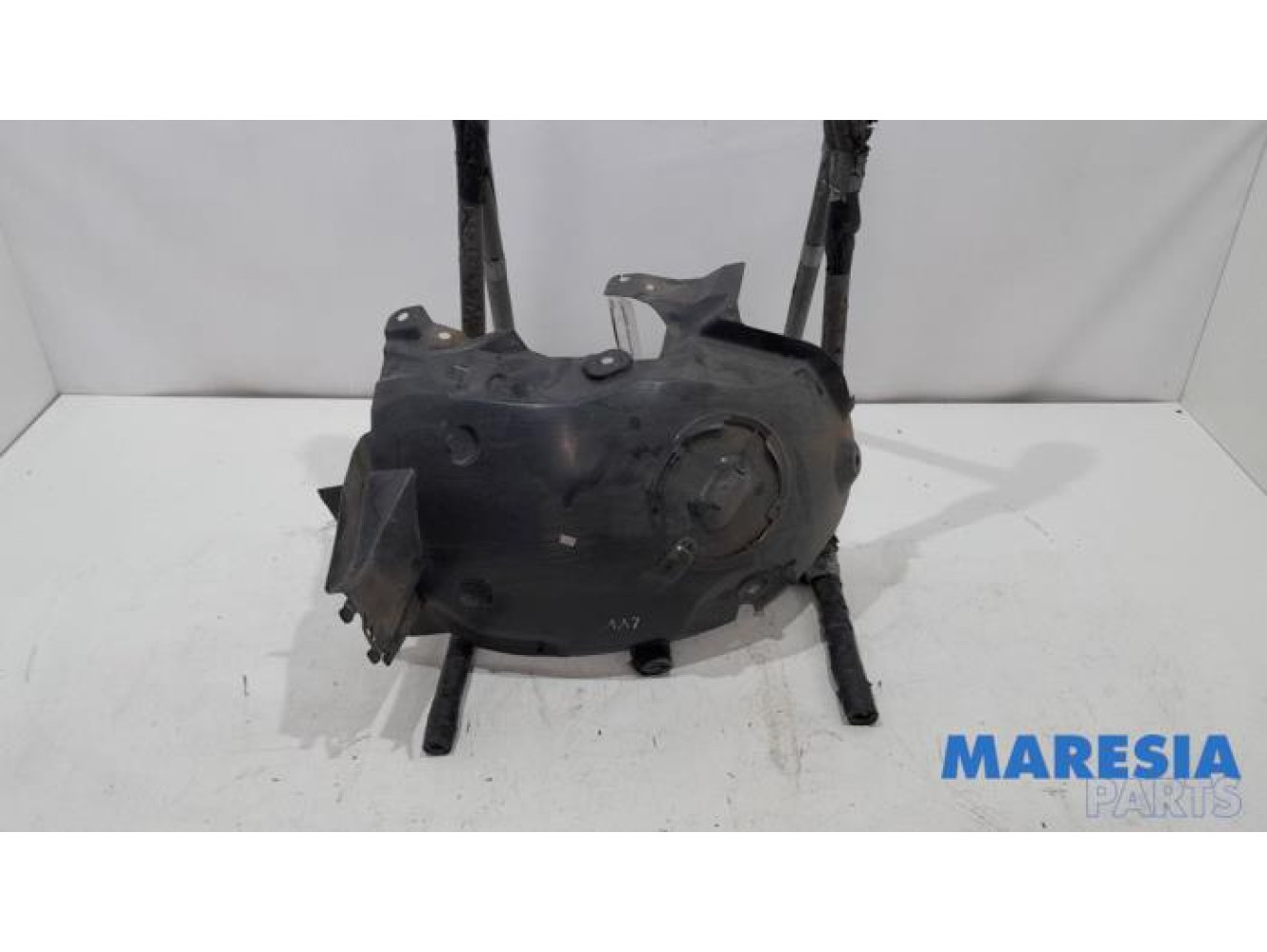 Renault - Kangoo - Passage de roue