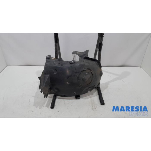 Renault - Kangoo - Passage de roue