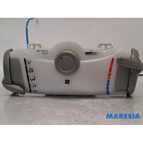 Citroen - C1 - Panneau de commandes chauffage