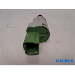 Renault - Clio - Koppeling schakelaar