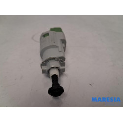 Renault - Clio - Koppeling schakelaar