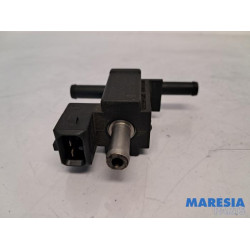 Renault - Clio - Turbo pressure regulator