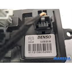 Renault - Clio - Heater resistor