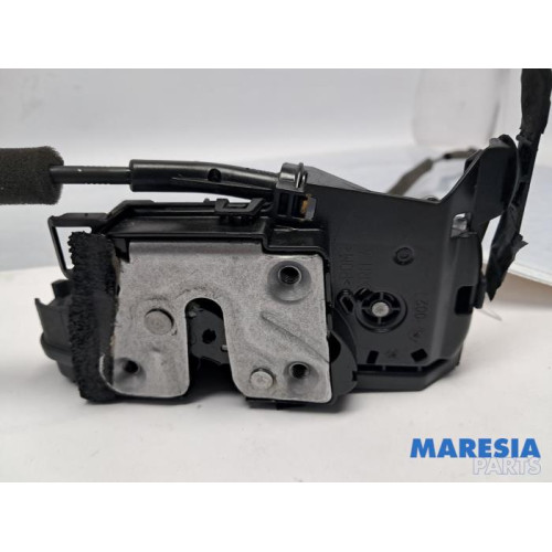 Renault - Clio - Deurslot Mechaniek 4Deurs rechts-voor