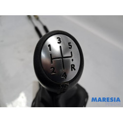 Renault - Clio - Levier de vitesse