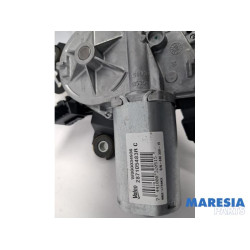 Renault - Clio - Rear wiper motor