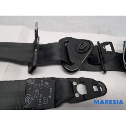 Renault - Clio - Front seatbelt, left