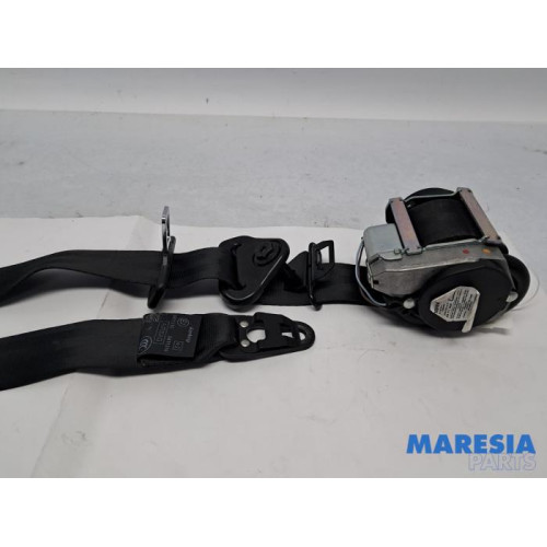Renault - Clio - Front seatbelt, left