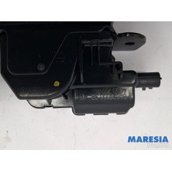 Renault - Clio - Mécanique de verrouillage hayon