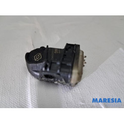 Renault - Clio - Bandenspanningsensor