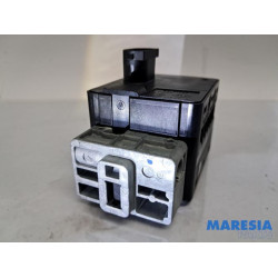 Renault - Clio - Engine management computer