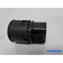 Renault - Clio - Engine management computer