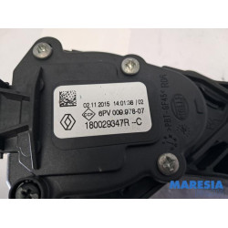 Renault - Clio - Accelerator pedal