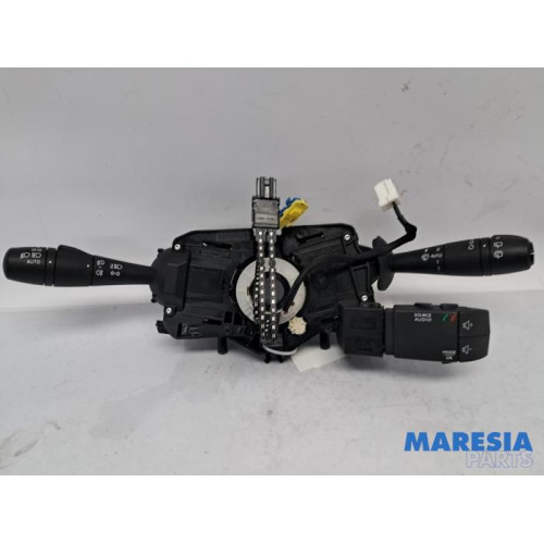 Renault - Clio - Combischakelaar Stuurkolom