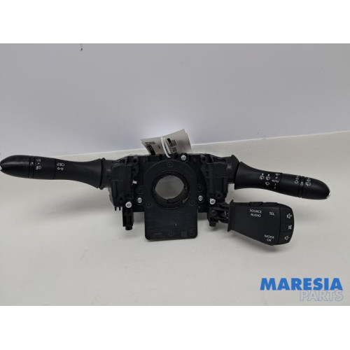 Renault - Megane - Steering column stalk