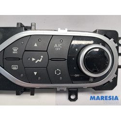 Renault - Clio - Kachel Bedieningspaneel