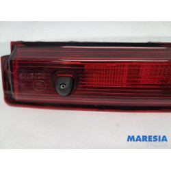 Renault - Clio - Extra Remlicht midden